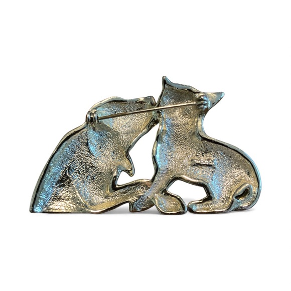 Rare 80s AJC “Love Friends” Cat Dog Hound Tabby Brooch Pin Two Tone Mixed Metals - Picture 3 of 5